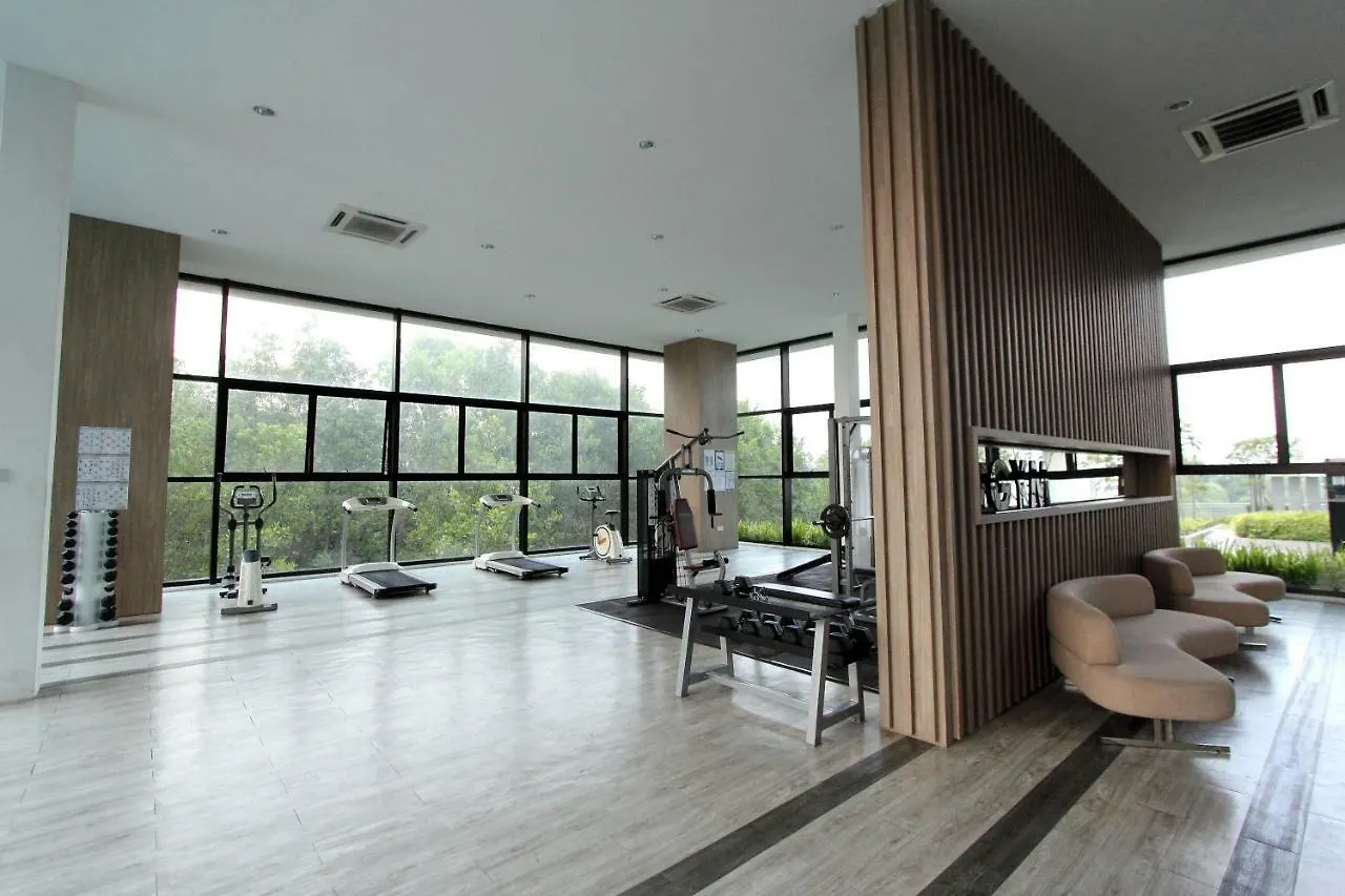 Sky Loft Bukit Indah 5 Minutes Walk To Aeon Johor Bahru Jb Apartment 0*,